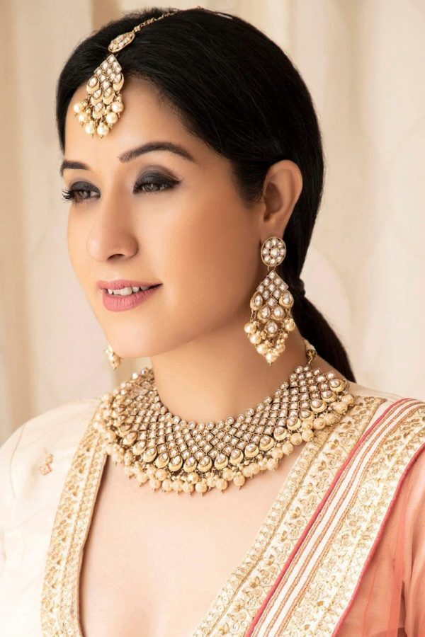 Rubans-Rose-Gold-Plated-Beige-White-Stone-Studded-Pearl-Embellished-Handcrafted-Jewellery-Set-1-600x900